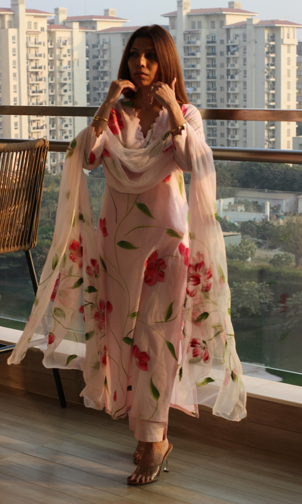 Pink & Magenta Handbrush Painted Kurta, Chiffon Handpainted Dupatta & Cotton Pants