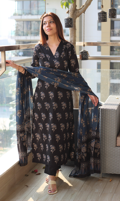 Black & Blue Ajrakh Rani Kurta, Dupatta & Cotton Pants