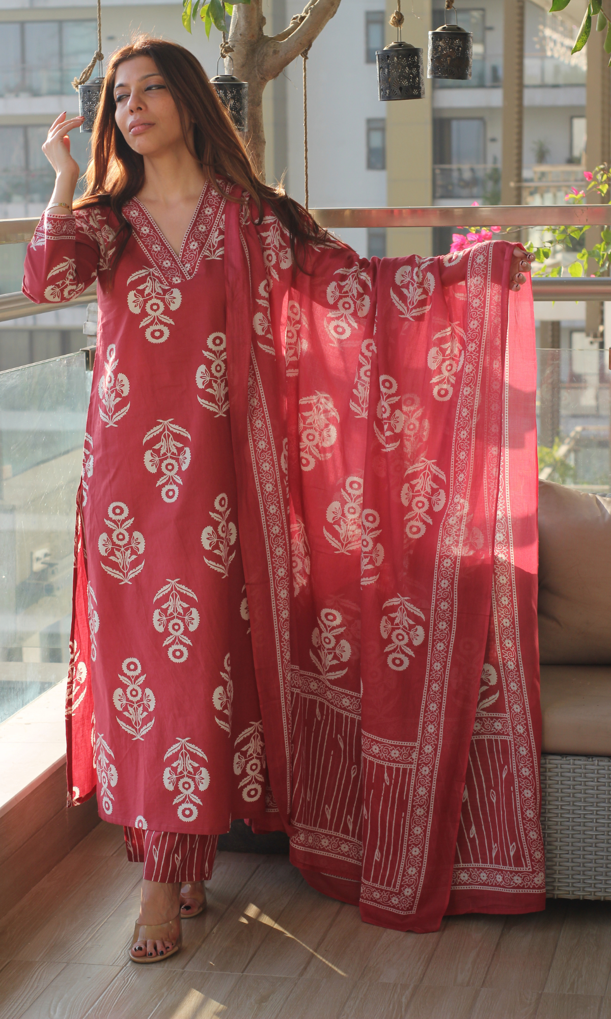 Cotton Salmon Mughal Print Kurta, Dupatta & Cotton Printed Pants