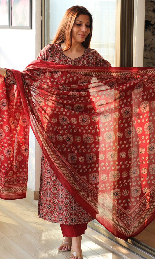 Red & Black Cotton Ajrakh Print Kurta, Dupatta & Pants