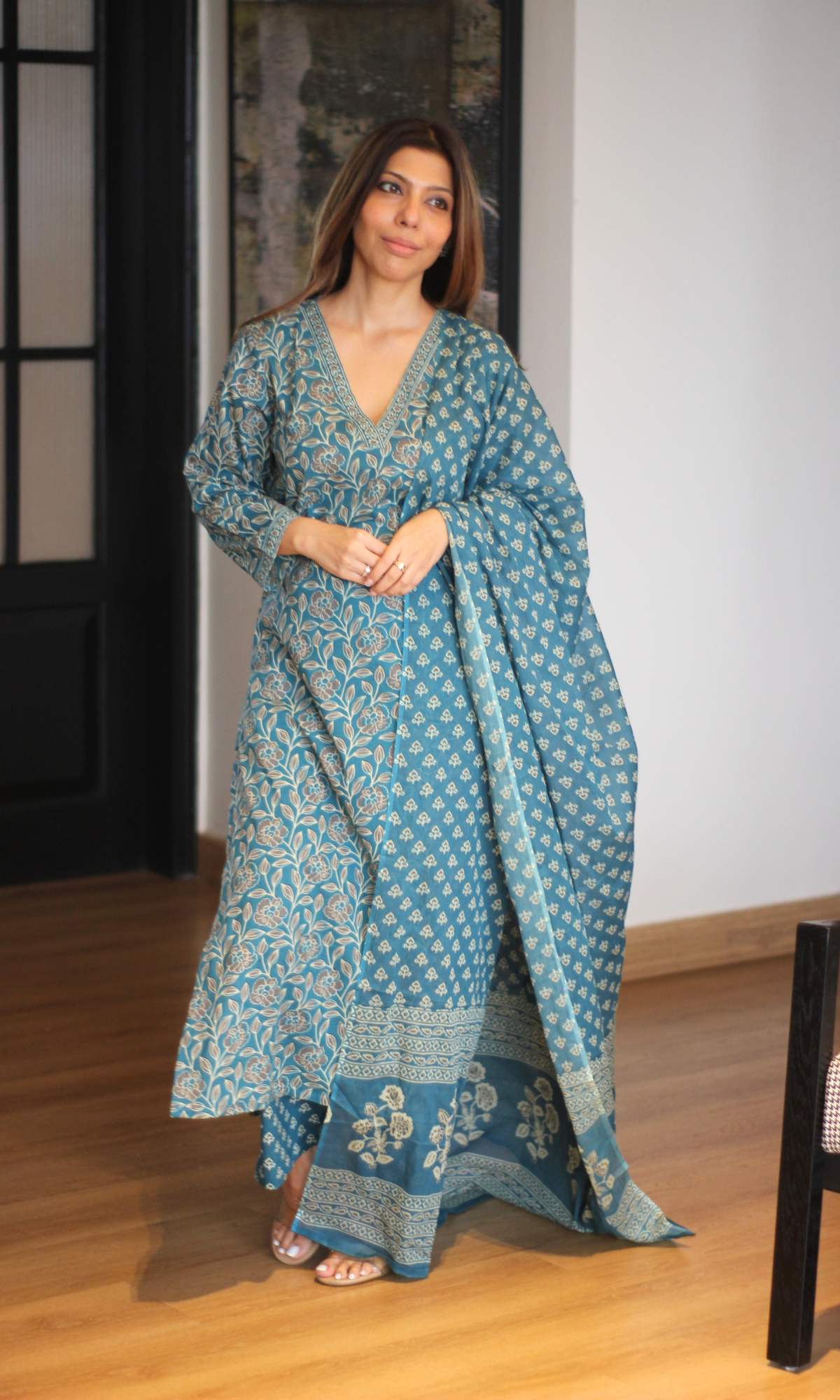 Aabroo Teal Block Printed Kurta, Pants & Cotton Printed Dupatta