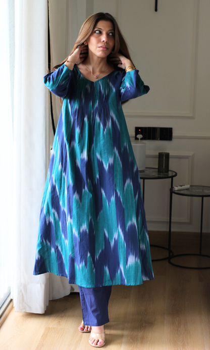Peacock Cotton Ikat Pleated Kurta & Cotton Pant