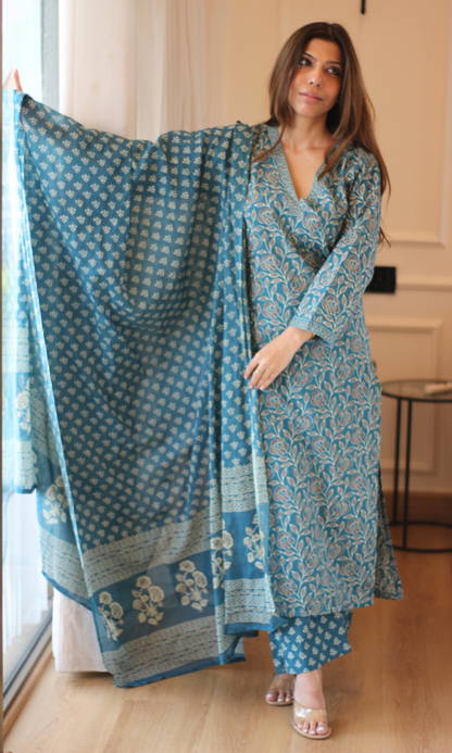 Aabroo Teal Block Printed Kurta, Pants & Cotton Printed Dupatta