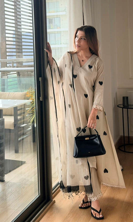 Noir Hearts laced Kurta, cotton pants and Kota Doria a Doria Dupatta