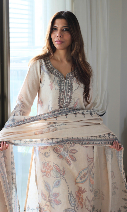 Oatmeal Woven Linen Blend Kurta, Dupatta & Cotton Pants