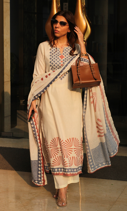 Ivorydust Blue & Red Print Linen Blend Kurta, Dupatta & Cotton Pants
