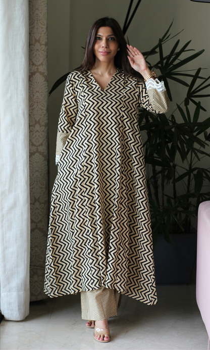 Cotton Handblock Black Zig Zest High Low Kurta & Pallazo
