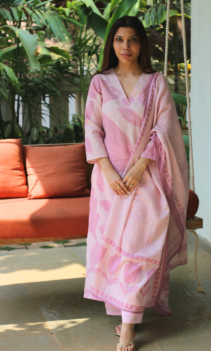 Linen Blend Pink Rope Flower Print Kurta, Dupatta with Cotton Pants