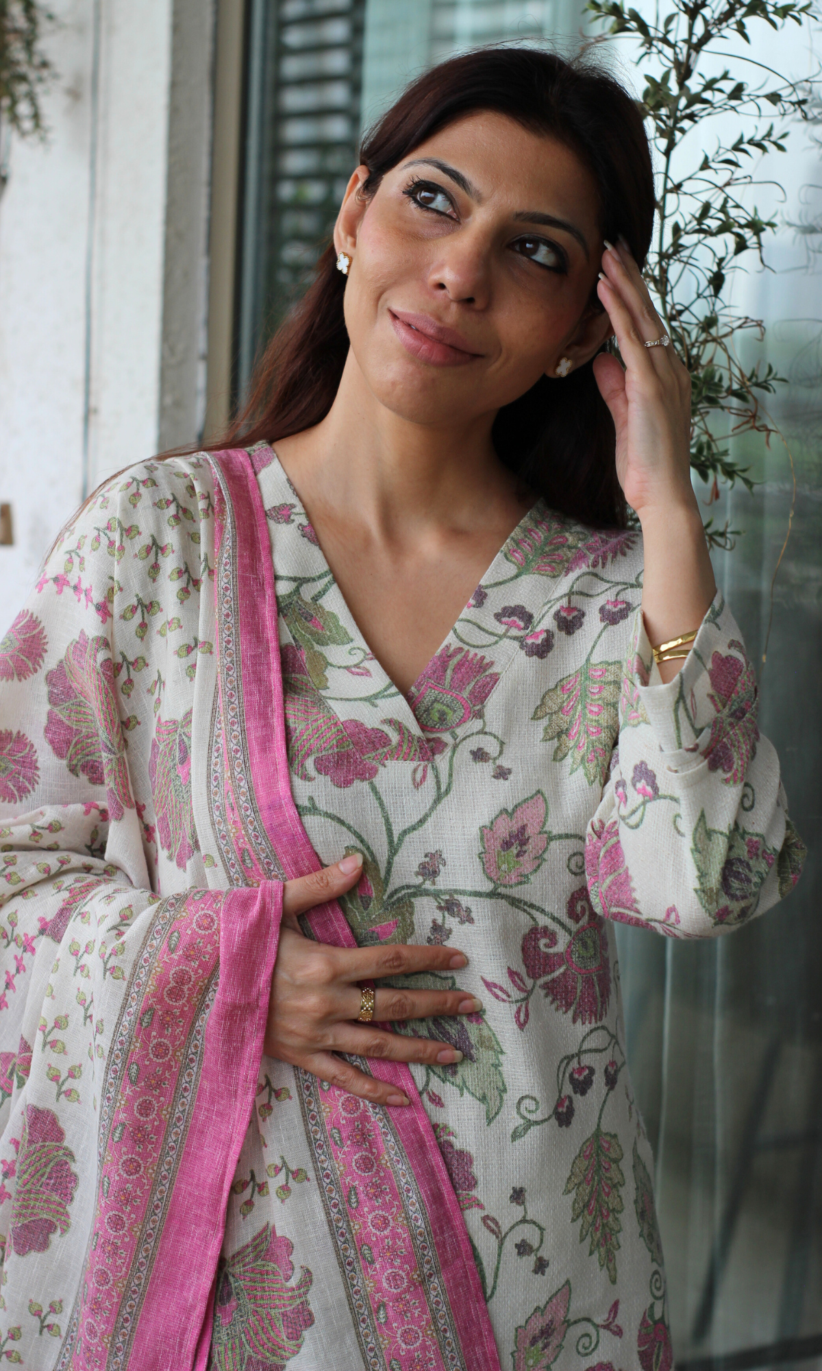 Ivory Bloom Kurta, Dupatta with Textured Cotton Pants