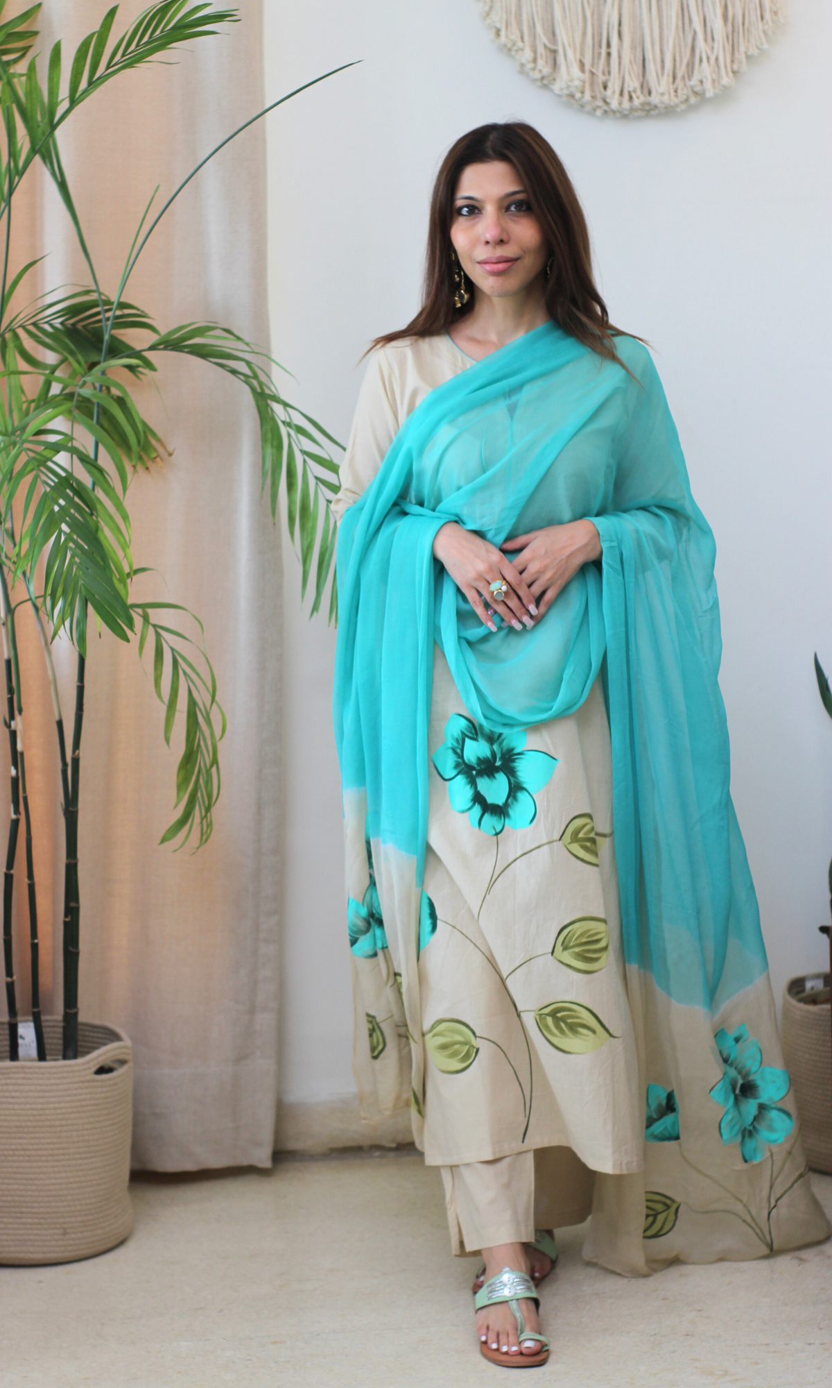 Beige & Sea Green Symphony Handbrush Painted Kurta, Cotton Pants & Chiffon Ombre Handpainted Dupatta