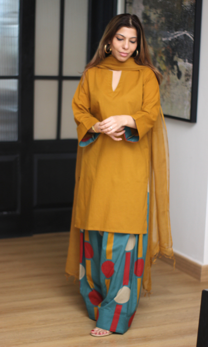 Mustard Kurta with Contrast Farshi & Kota Doria Dupatta