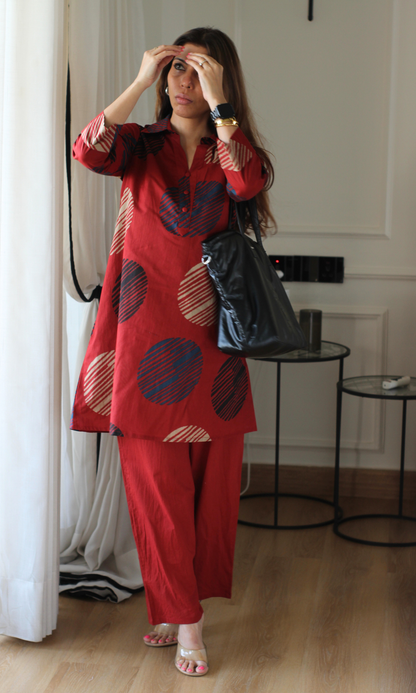 Cotton Red Circle Abstract Collared Coord