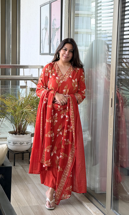 Tomato Petal Print Kurta, Mul Dupatta & Cotton Pants