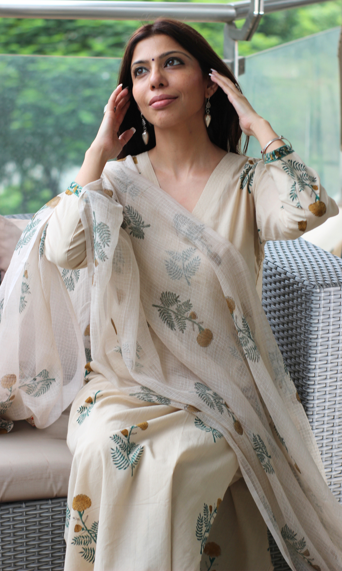 Saira Sunehri Mughal Print Kurta, Kota Dupatta & Cotton Pants