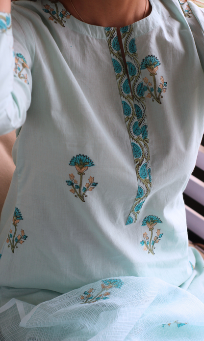 Aqua Green & Gold Mughal Print Kurta, Cotton Pants and Kota Doria Handblock Dupatta