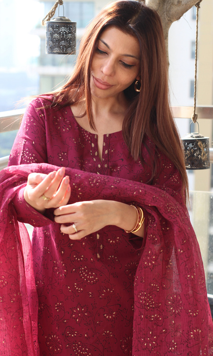 Cotton Mulberry & Gold Handblock Print Kurta , Printed Kota Doria Dupatta