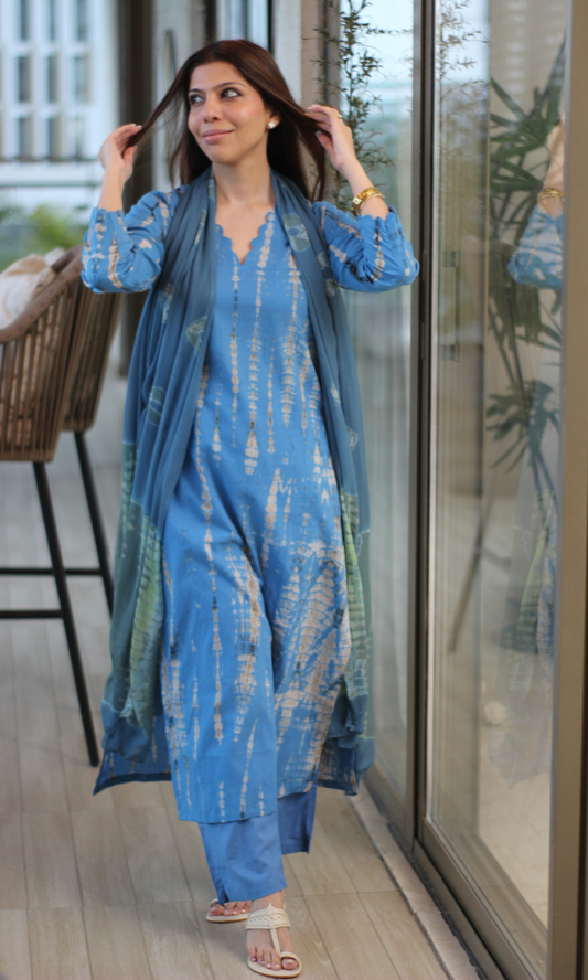 Sea Blue Tie & Dye Kurta, Cotton Pants and Printed Chiffon Dupatta