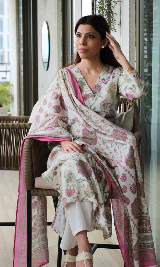 Ivory Bloom Kurta, Dupatta with Textured Cotton Pants