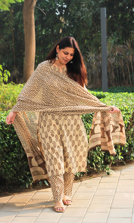 Cotton Beige Paisley Print Suit with Mul Dupatta