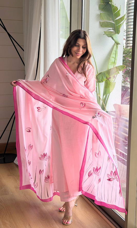 Cotton Slub Pink Lily Kurta, Pant & Mul Handpainted Dupatta