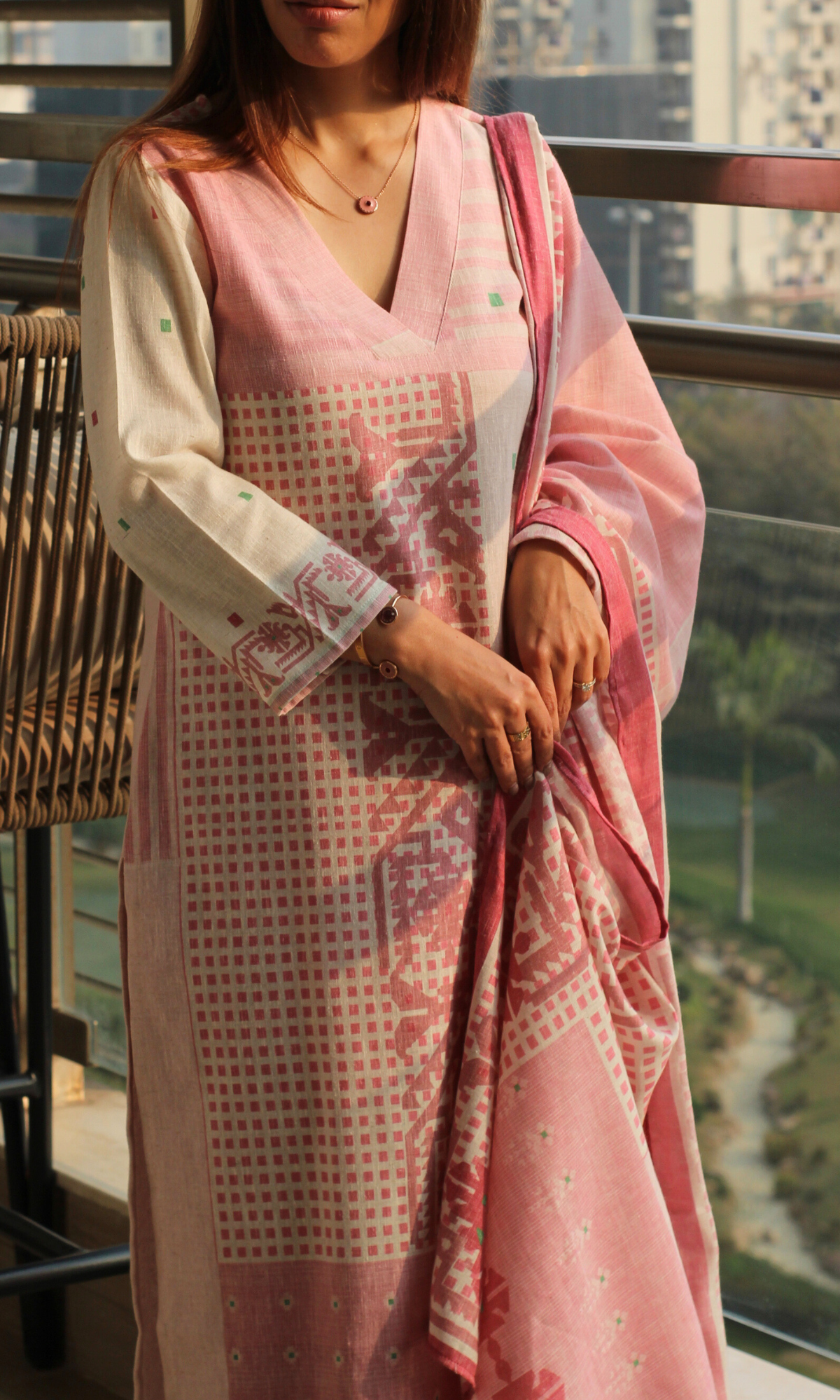 Linen Blend Rosa Sukoon Printed Kurta, Dupatta & Cotton Pants