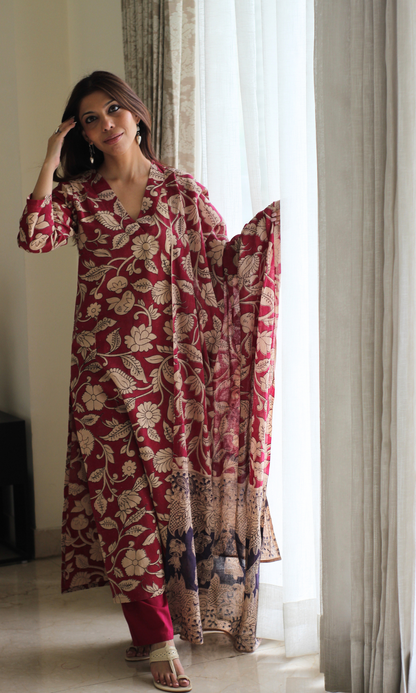 Rani Pink Hamdblock Kalamkari Cotton Kurta, Dupatta & Cotton Pants