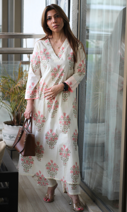 Cotton Off White & Peach Mughal Print Kurta & Pant
