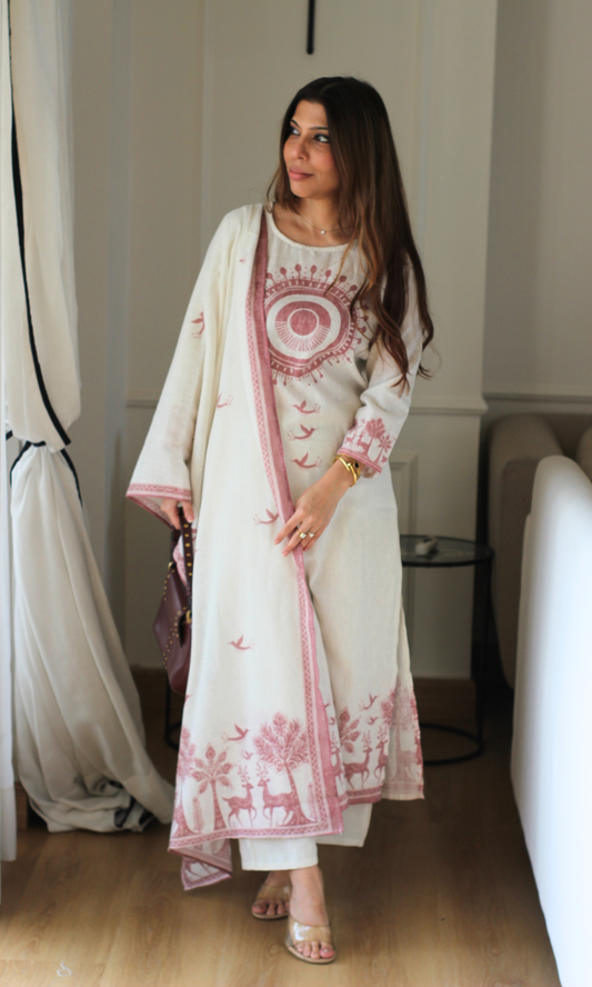Vanya Linen Blend Kurta, Dupatta & Cotton Pants