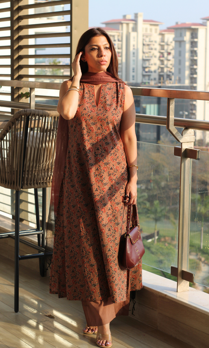 Cotton Walnut Sunset A-line Kurta, Pants & Ombré Kota Doria Dupatta