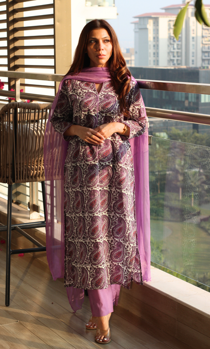 Cotton Lilac Paisley Printed Kurta, Cotton Pants & Chiffon Dupatta