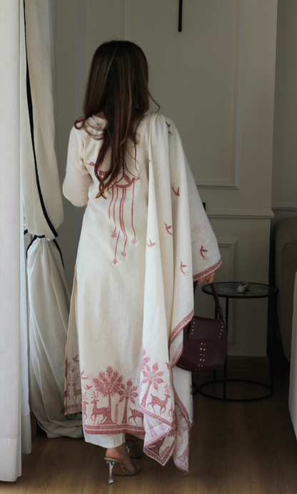 Vanya Linen Blend Kurta, Dupatta & Cotton Pants