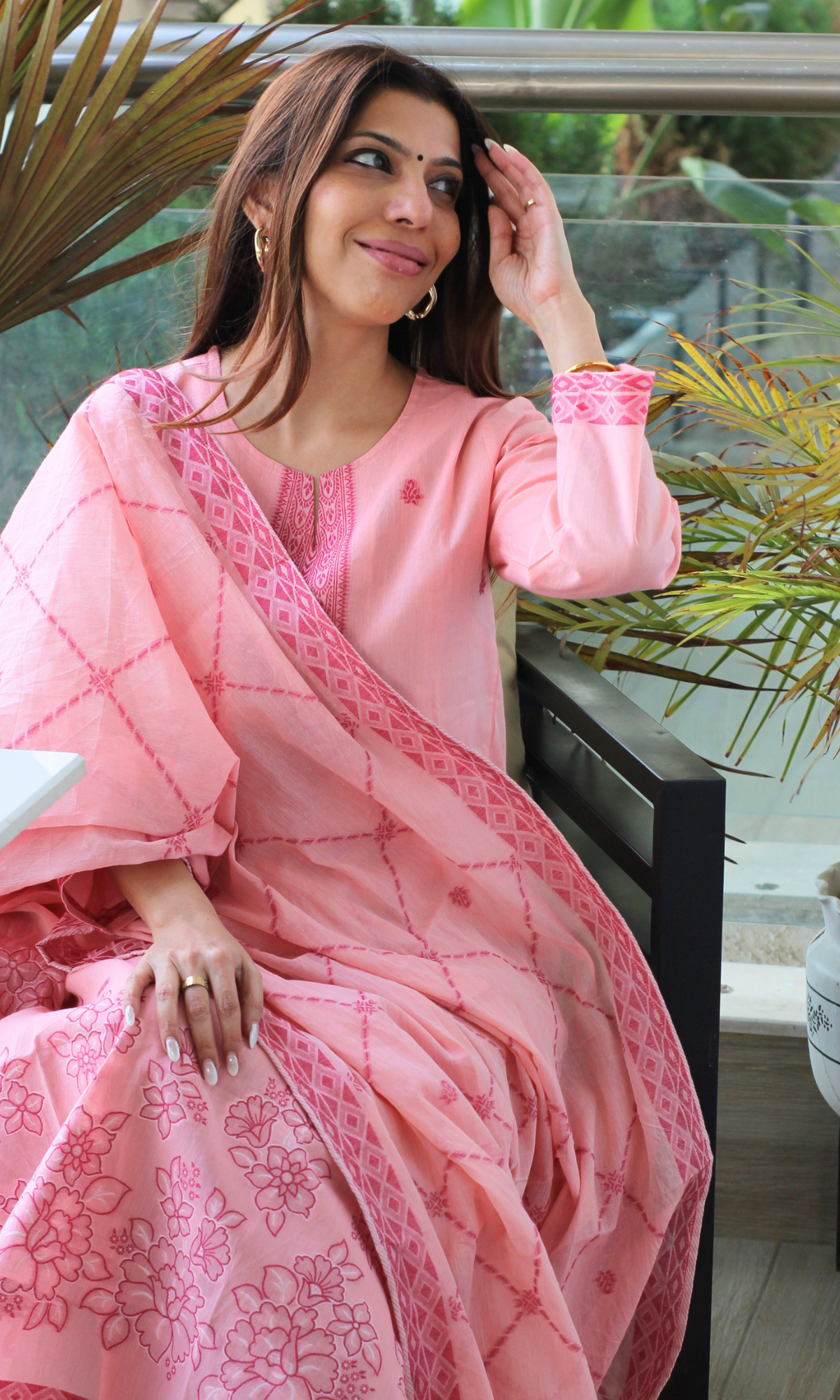 Pink Loom Woven Kurta , Dupatta & Cotton Pants