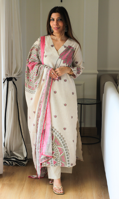 Kamalini Pink Linen Blend Kurta, Dupatta & Cotton Pants
