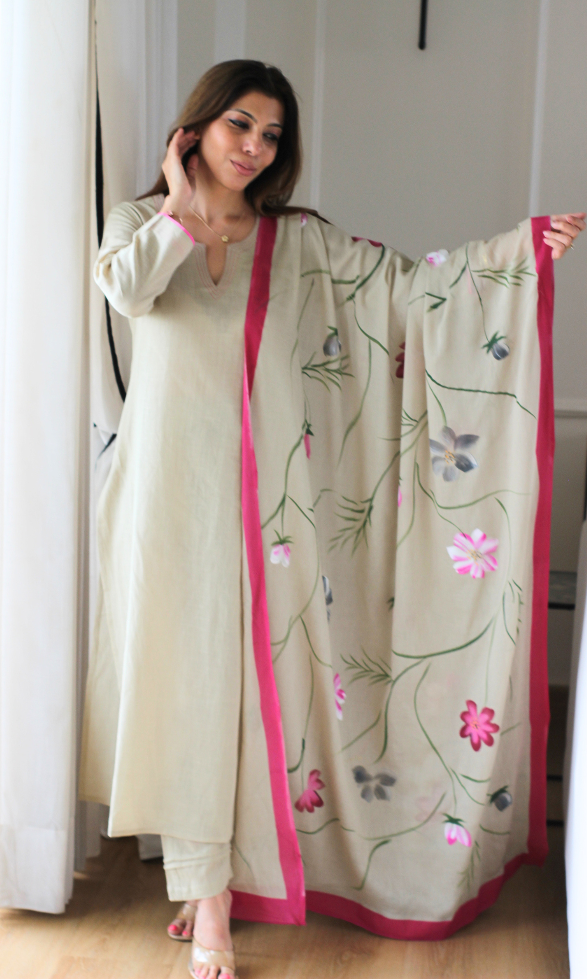 Cotton Slub Clary Sage Kurta, Pant & Mul Handpainted Dupatta