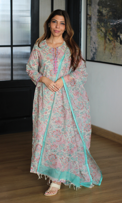 Sapna pink & aqua handblock Kurta, Pants & Kota Doria Dupatta