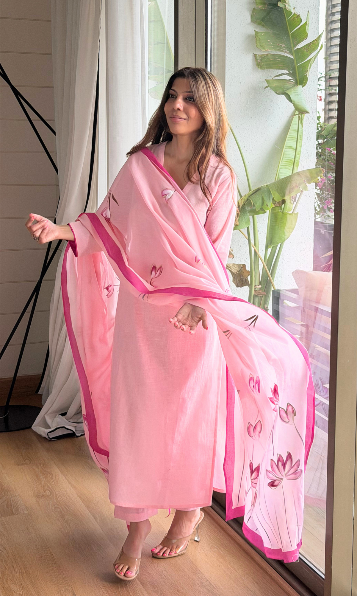 Cotton Slub Pink Lily Kurta, Pant & Mul Handpainted Dupatta