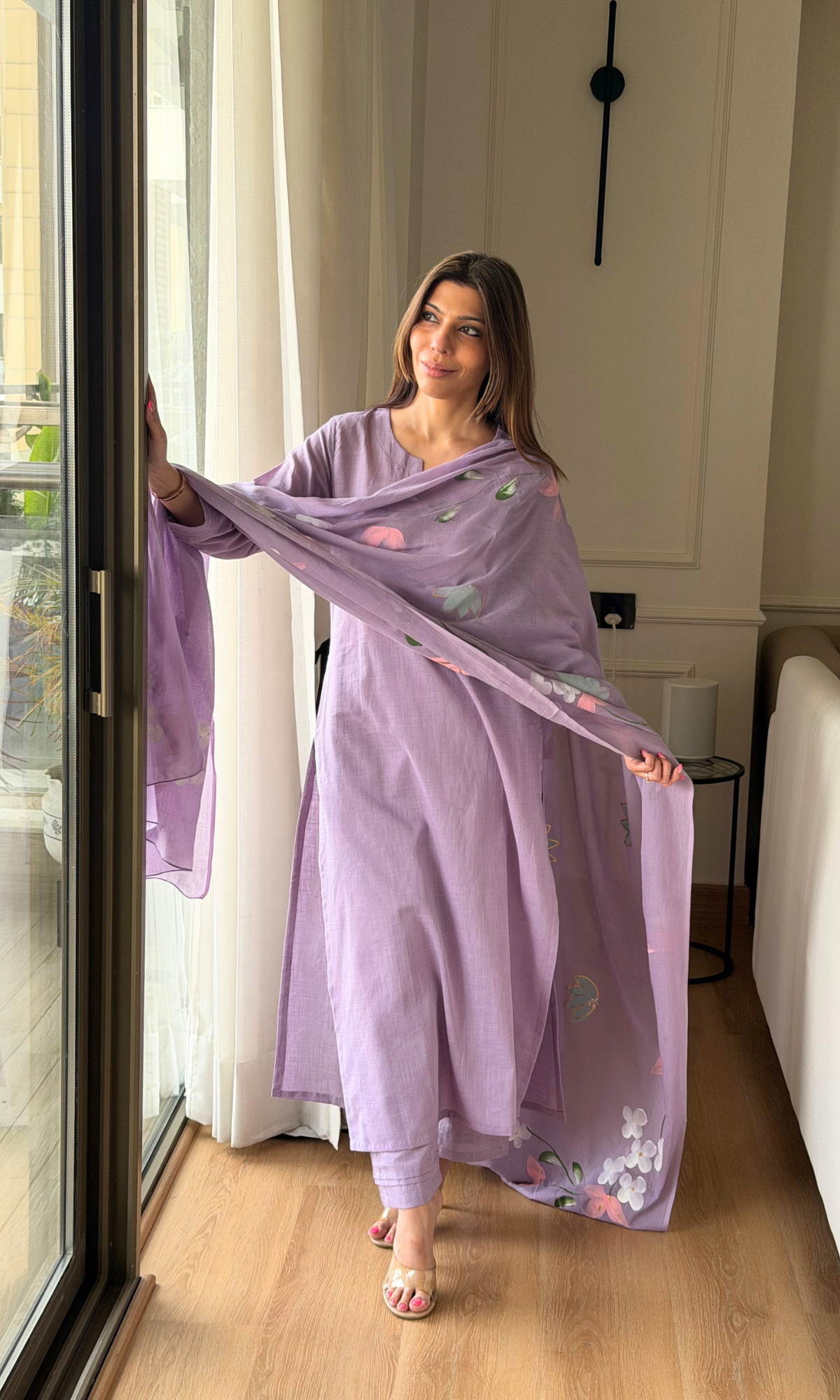 Lavender Slub Kurta with Pant & Mul Handpainted Dupatta