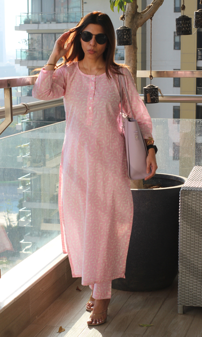 Cotton Baby Pink Printed Kurta & Pant