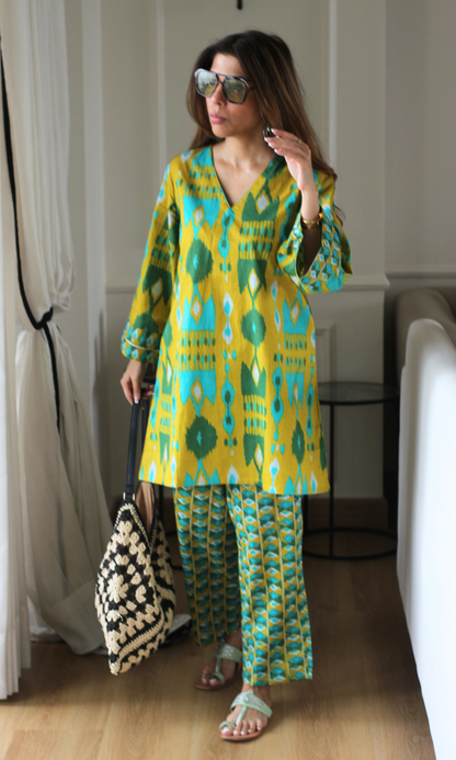 Yellow Geometric Anti Fit Kurta & Printed Pants