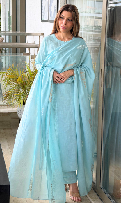 Soft Sky Slub Kurta, Pant with Cotton Paisley Print Dupatta