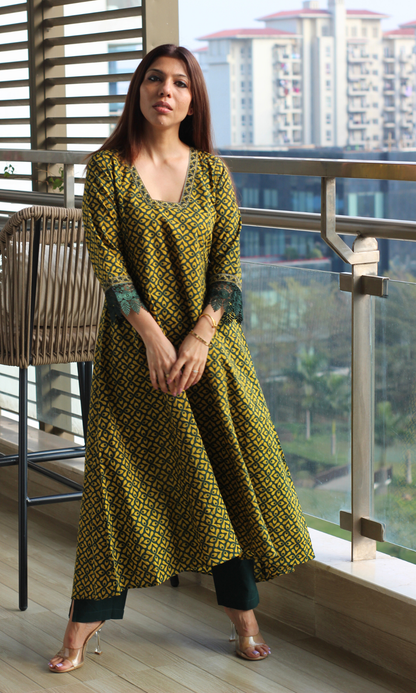 Bottle Green & Mustard Kali Kurta & Cotton Pants