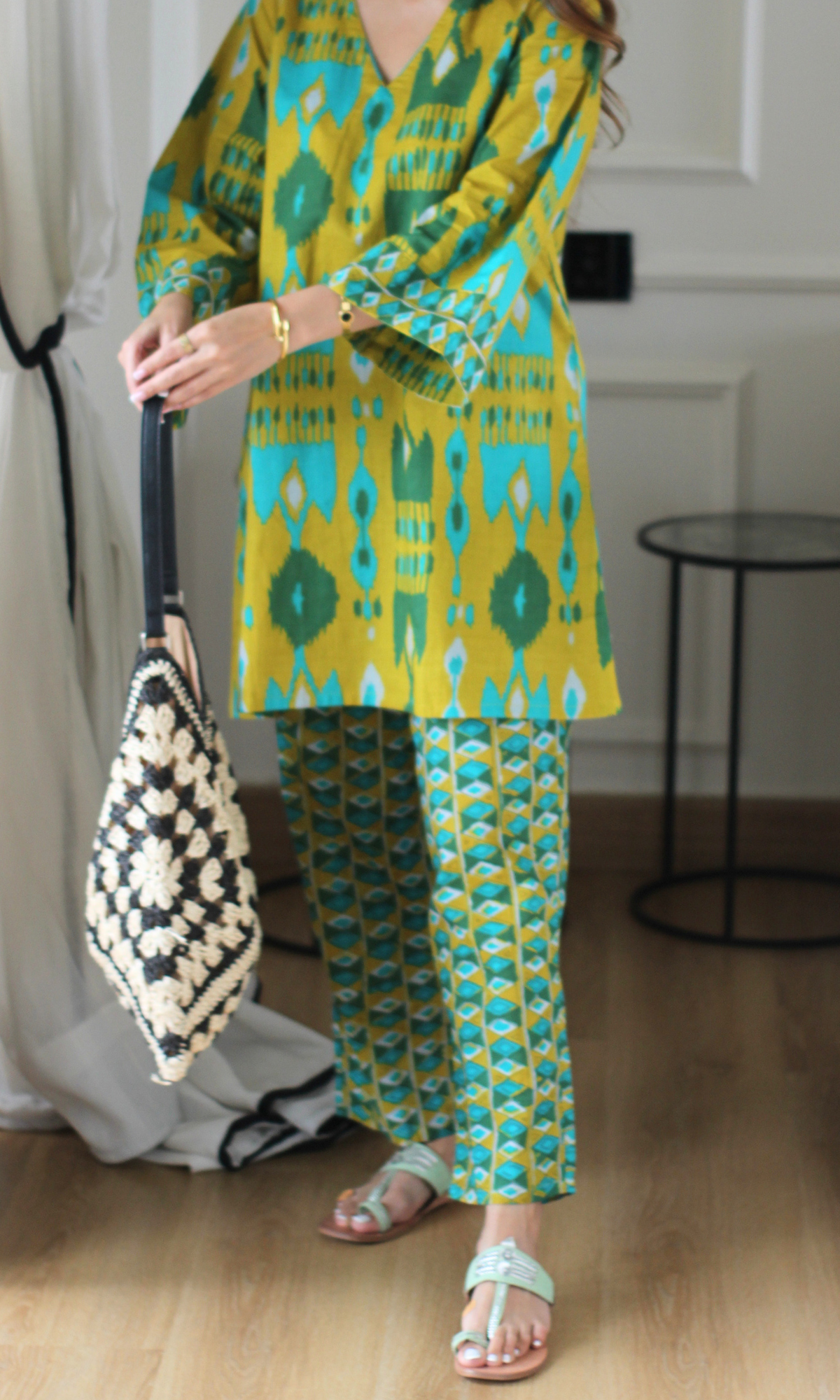 Yellow Geometric Anti Fit Kurta & Printed Pants