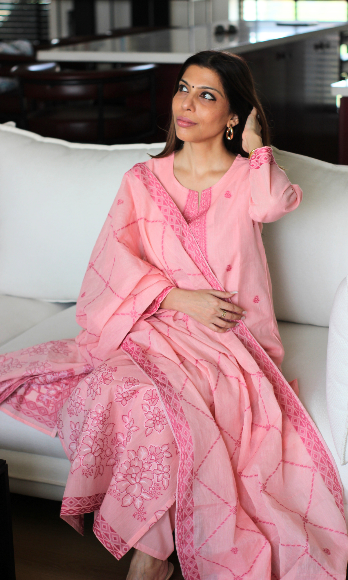 Pink Loom Woven Kurta , Dupatta & Cotton Pants