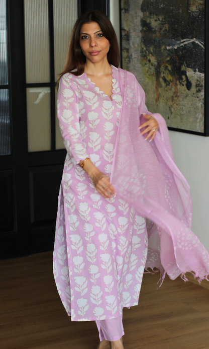 Cotton Lilac Flower Print Kurta, Solid Pants & Kota Doria Shibori Dupatta