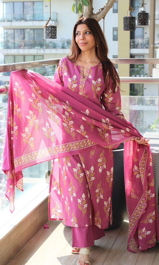 Soft Rose Petal Print Kurta, Mul Dupatta & Cotton Pants