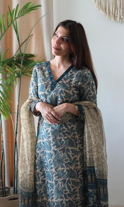 Kota Doria Kalamkari Beige & Teal Kurta and Dupatta with Cotton Pants