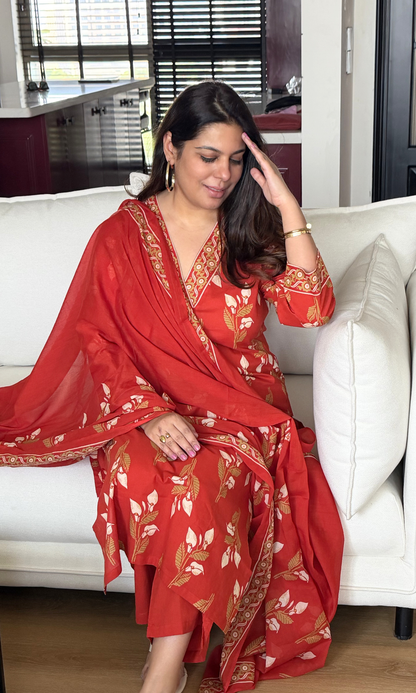 Tomato Petal Print Kurta, Mul Dupatta & Cotton Pants
