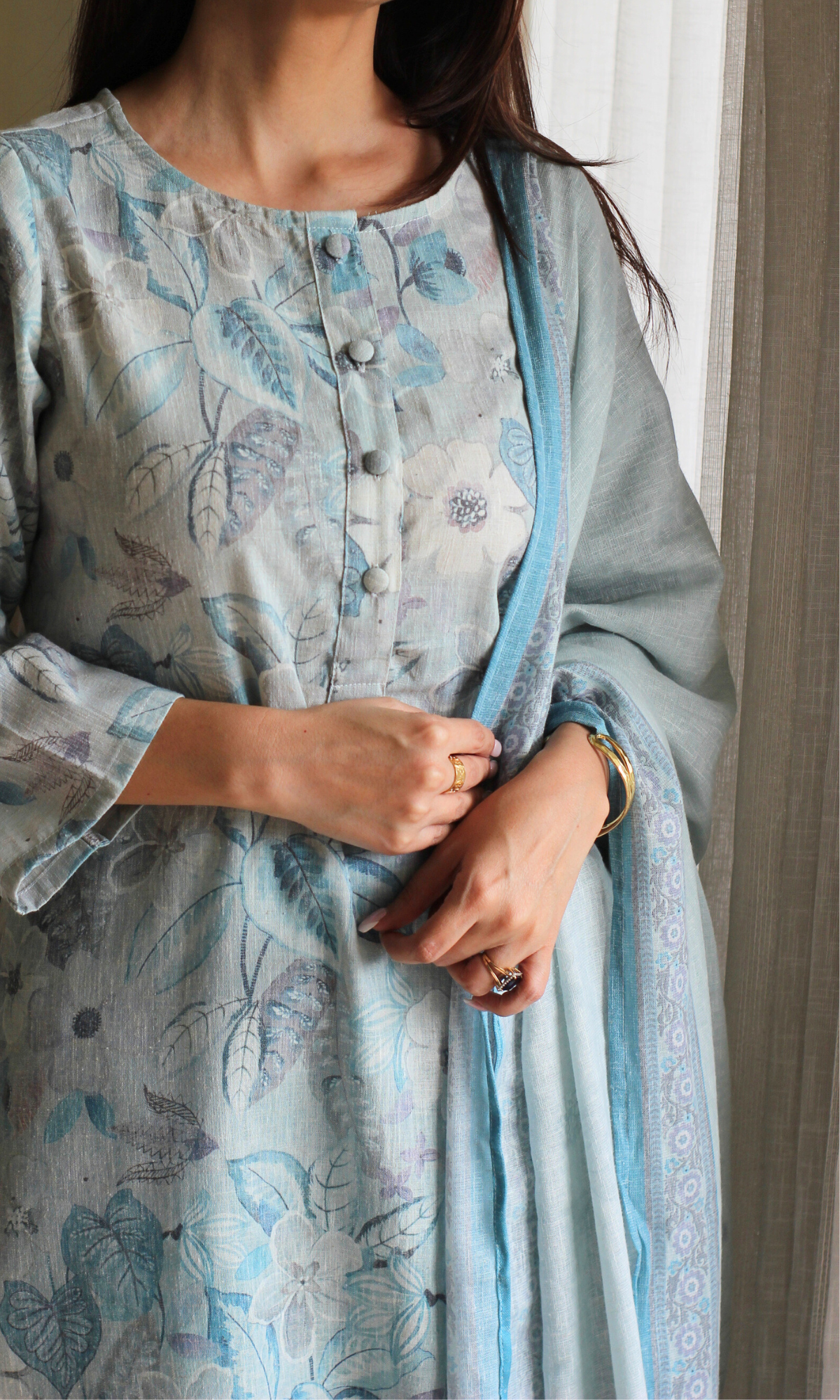 Duchessé Blue Linen Blend Printed Kurta , Dupatta & Cotton Bottoms