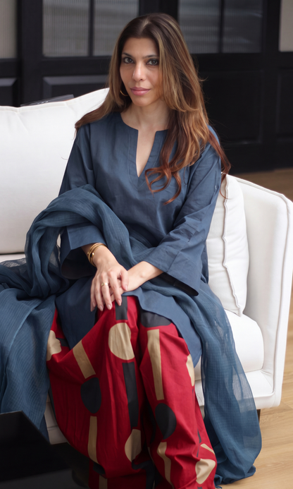 Navy Kurta with Contrast Farshi & Kota Doria Dupatta