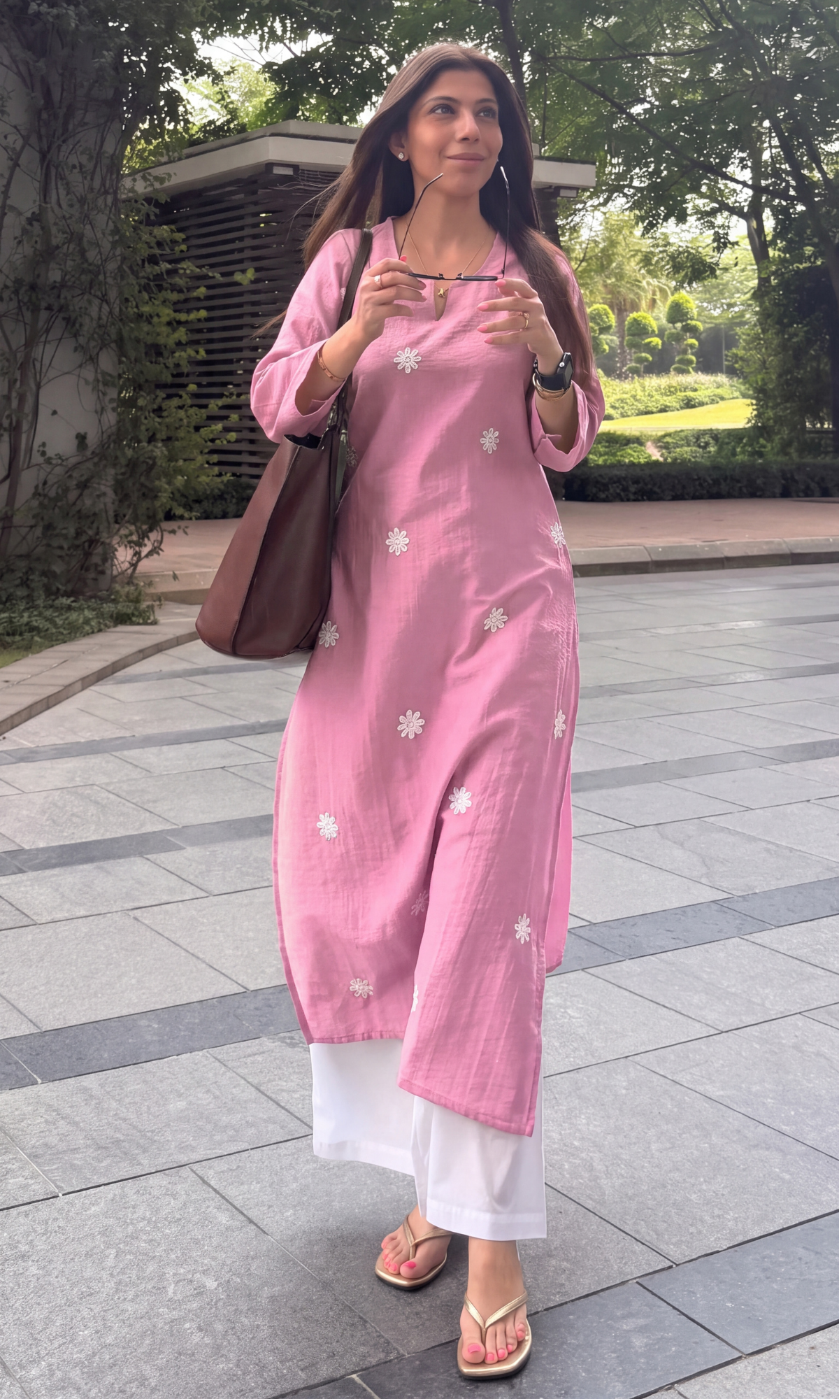 Pink Flower Embroidered Kurta